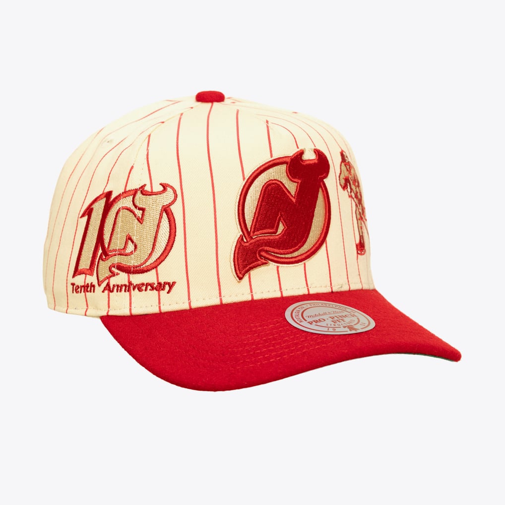  New Jersey Devils Mitchell & Ness Retro Roots Vintage Stripe Pro Adjustable Hat - Cream