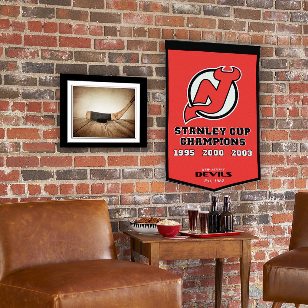New Jersey Devils 24" x 38" Wool Dynasty Banner