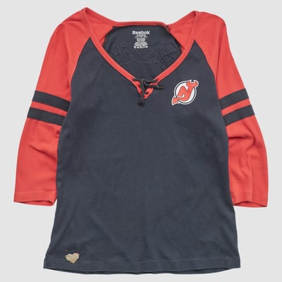 New Jersey Devils Reebok 2000s T-shirt - Red - S by Fanatics Real Vintage
