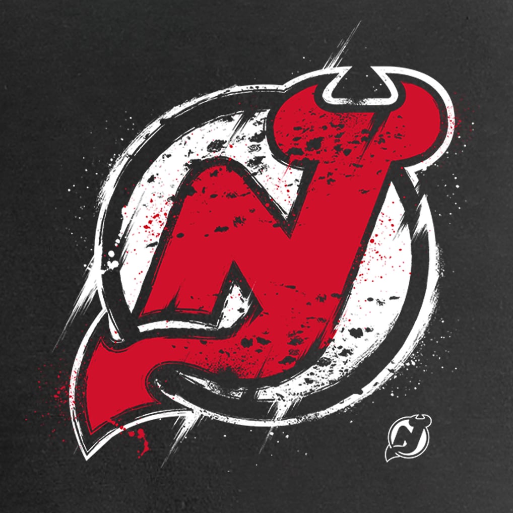 New Jersey Devils Women's Splatter Logo V-Neck T-Shirt - Black
