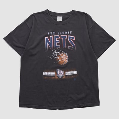 New Jersey Nets Majestic 2000s T-shirt - Black - 2XL by Fanatics Real Vintage