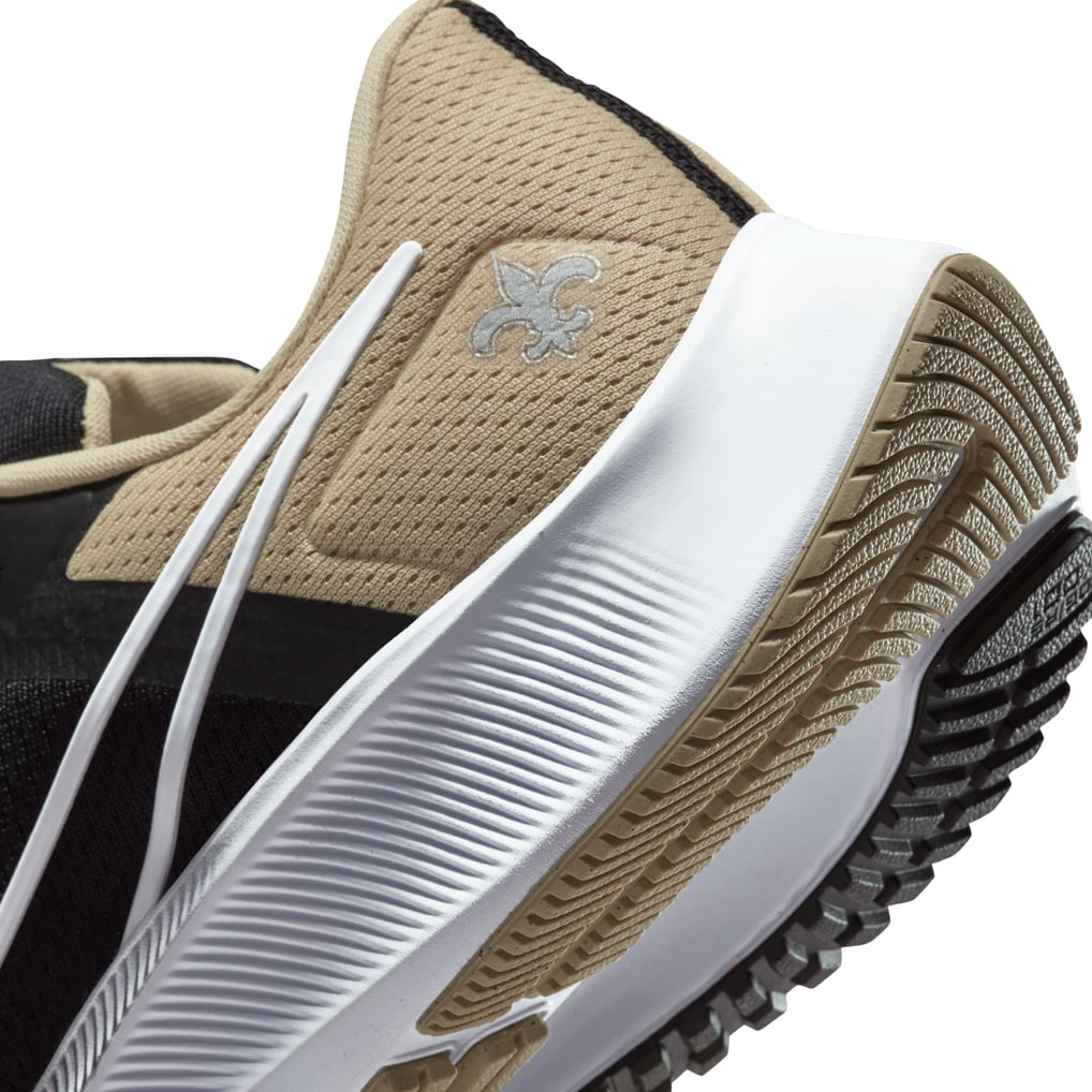 Unisex Nike Black New Orleans Saints Zoom Pegasus 38 Running  display picture 1
