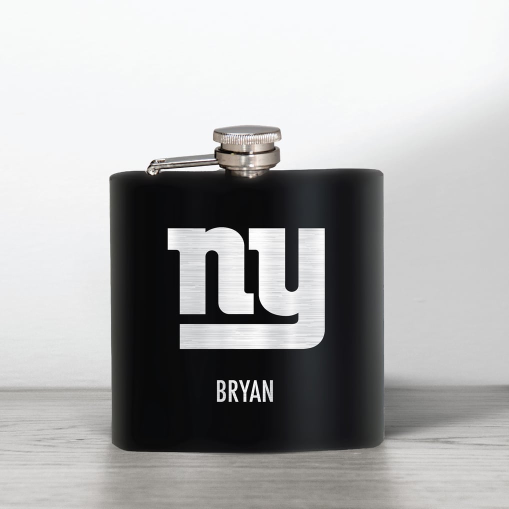 New York Giants 6oz. Personalized Stealth Hip Flask - Black