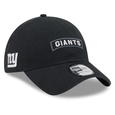 New York Giants New Era 2026 Salute To Service Casual Classic Adjustable Hat - Black