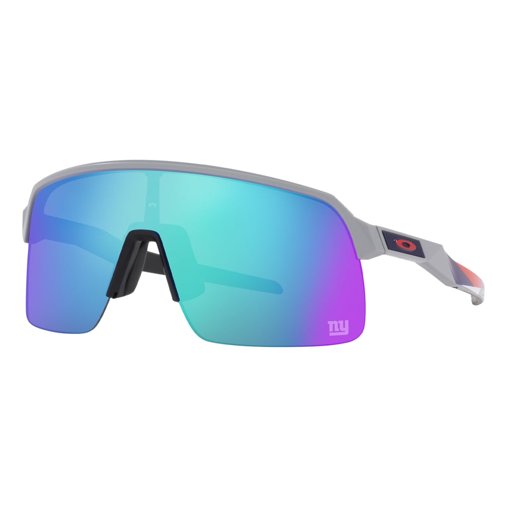 oakley-new-york-giants-sutro-  display picture 1