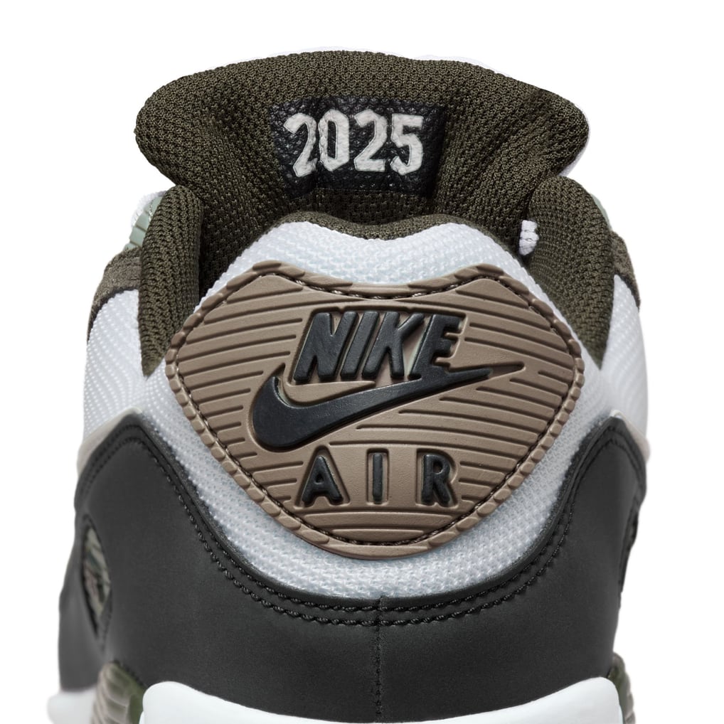 Unisex Nike White New York Jets 2025 Rivalries Collection  display picture 1