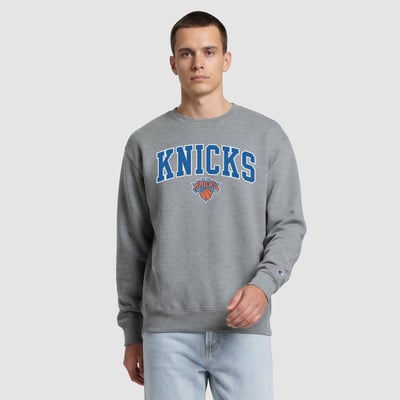  New York Knicks Champion Contrast Crewneck Sweatshirt - Gray