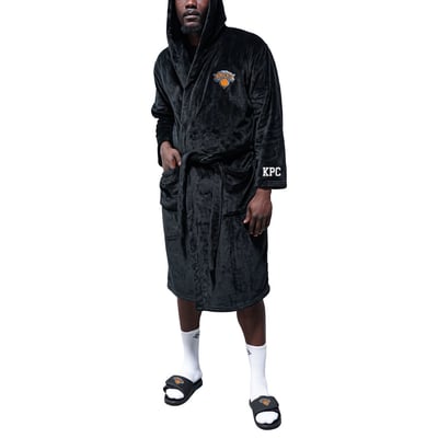 New York Knicks ISlide Personalized Phantom Robe - Black