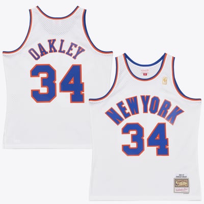 Charles Oakley New York Knicks Mitchell & Ness 1996-97 Hardwood Classics Swingman Jersey - White
