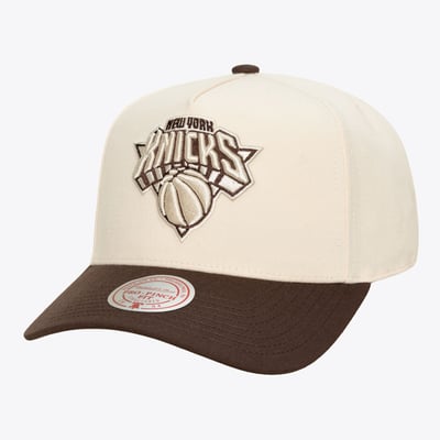 New York Knicks Mitchell & Ness Brown and Cream Pro Pinch Snapback Hat - Cream