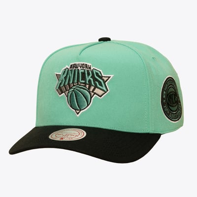 New York Knicks Mitchell & Ness In the City Pro Pinch Snapback Hat - Mint/Black