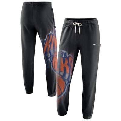 New York Knicks Nike 2026 Standard Issue Practice Icon Fleece Tapered Pants - Black