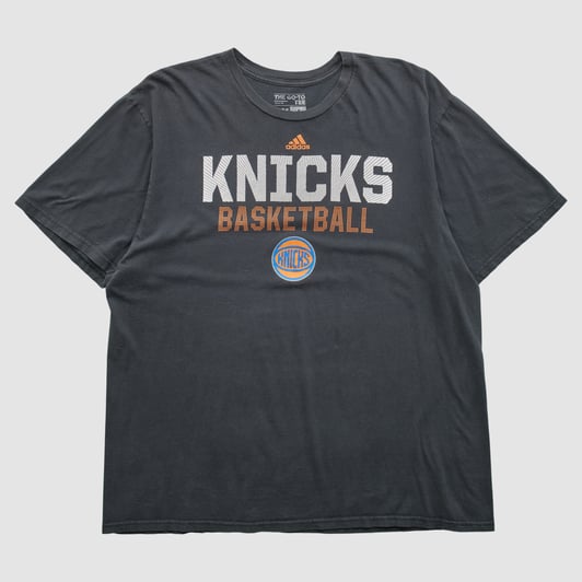 New York Knicks Adidas 2010s T-shirt - Black - 2XL by Fanatics Real Vintage