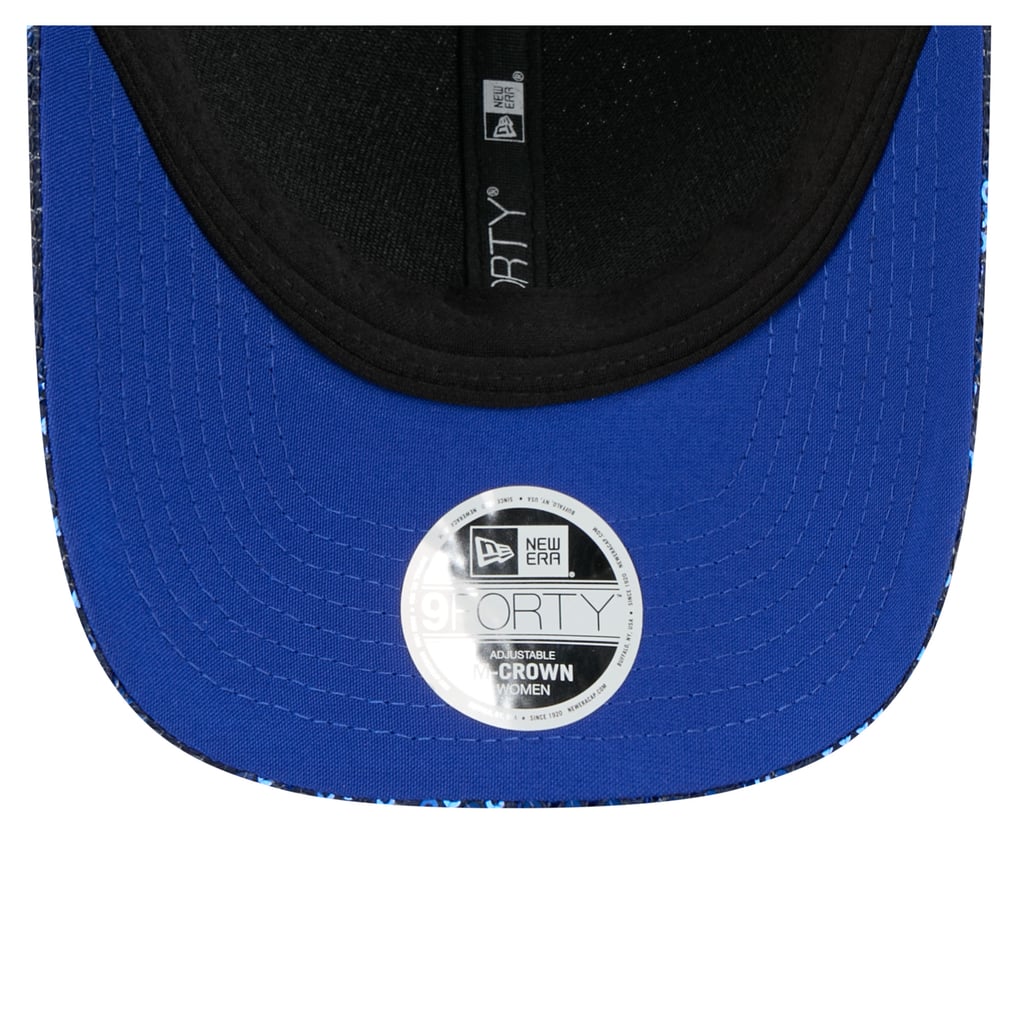 Women New York Yankees Hat Snapback New Era 9Forty Blue/Purple Sequins M-Crown 9Forty WMNS Metallic Yankees Cap by New Era - 32,95 € main image 4