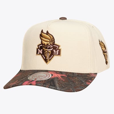  New York Liberty Mitchell & Ness Unisex Pink Pro Adjustable Hat - Cream