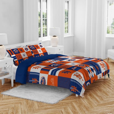 New York Mets Pegasus Patchwork Plaid Three-Piece Full/Queen Bed in a Bag Set