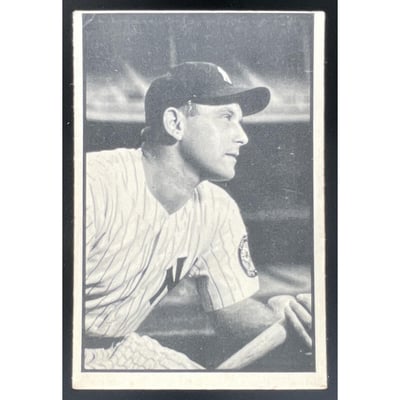 1953 Bowman Black & White #31 Gene Woodling