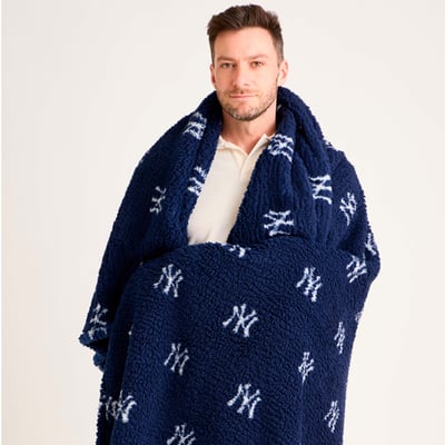 by Jill Martin New York Yankees Navy Sherpa Throw Blanket
