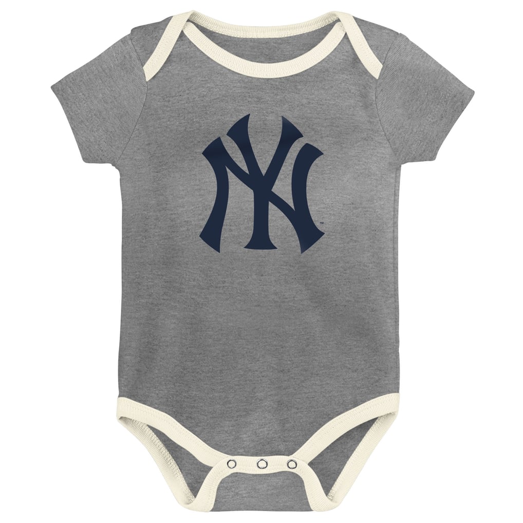  New York Yankees Outerstuff Infant Home Team 3-Pack Bodysuit Set