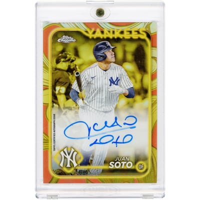 Juan Soto New York Yankees Autographed 2024 Topps Gilded Collection Chrome Rose Gold/Gold Refractor #CGA-JS #14/25 Card