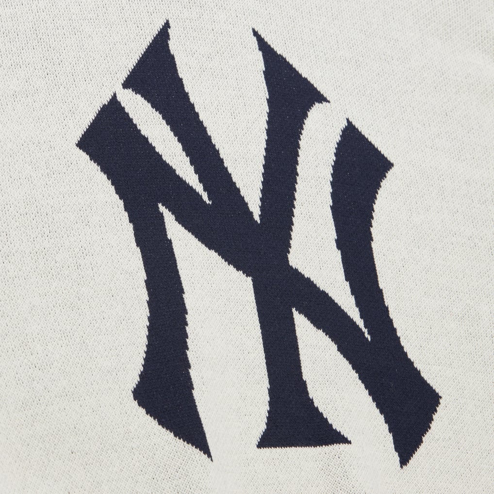 New York Yankees Mitchell & Ness Retro Pullover Sweater - Cream