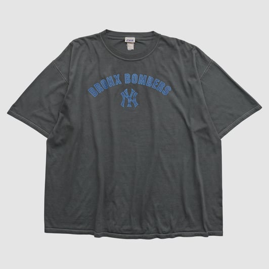 New York Yankees CSA 2000s T-shirt - Charcoal - 3XL by Fanatics Real Vintage
