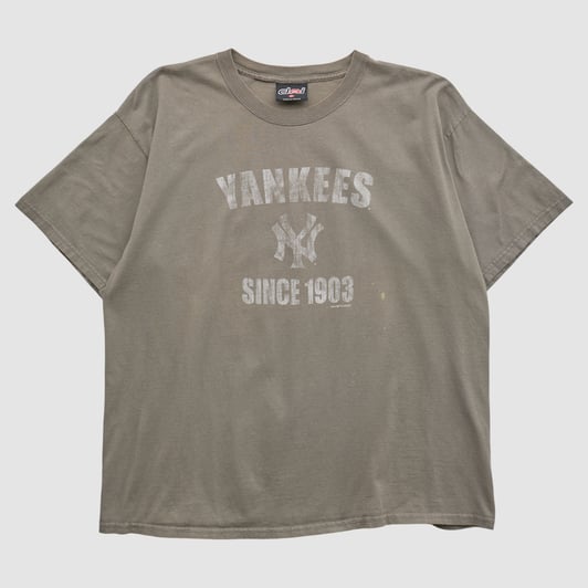 New York Yankees D.A.I 2000s T-shirt - Gray - L by Fanatics Real Vintage