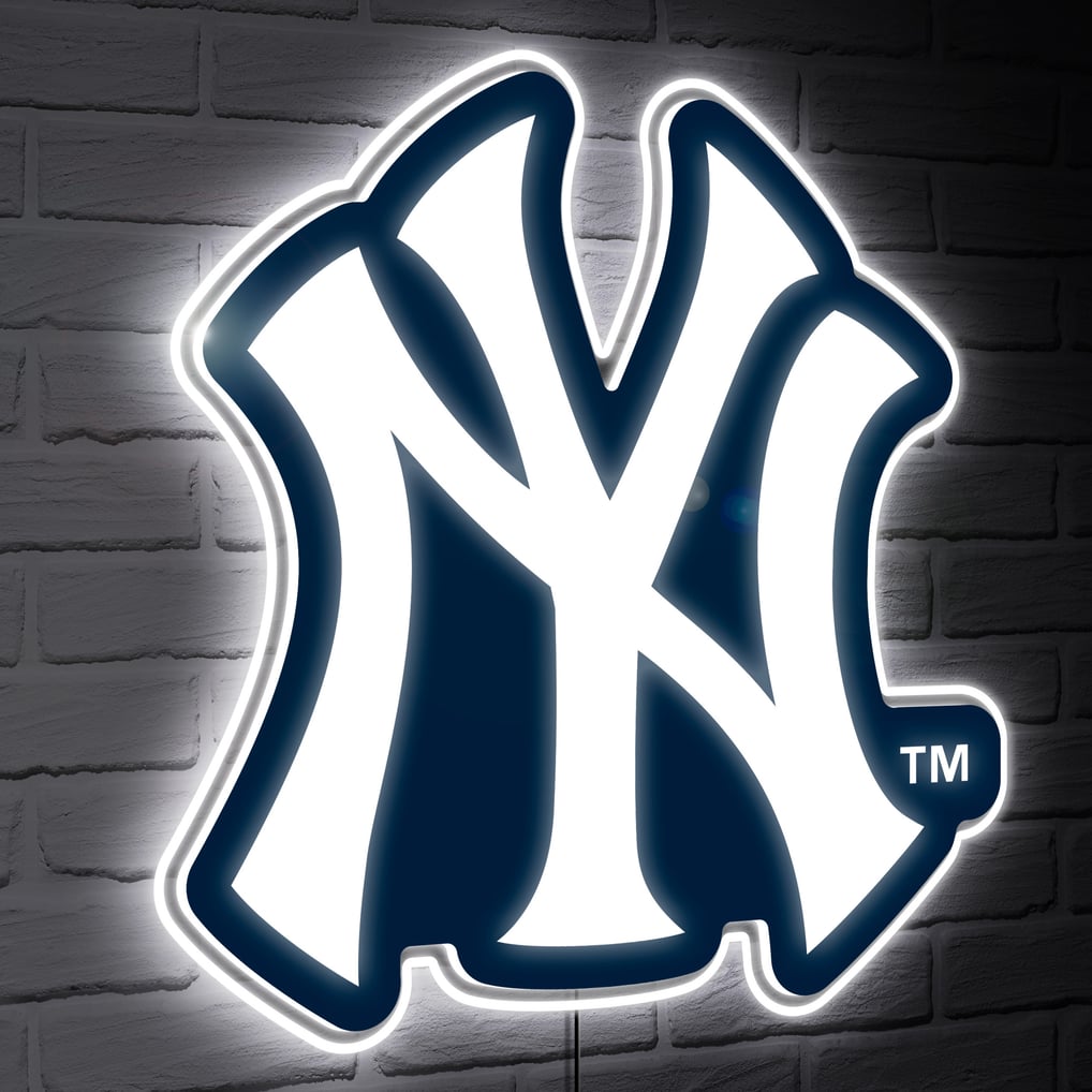 New York Yankees Light Switch & Outlet Wall Plate – Multicolor Sports Decor, Combo Cover For Any Room