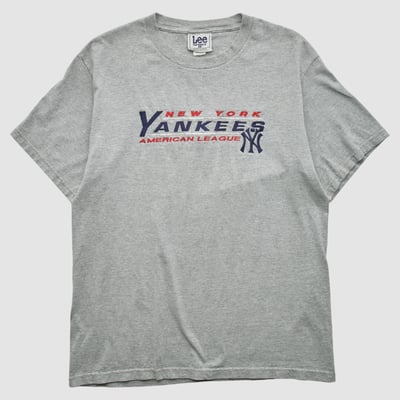 New York Yankees Lee Apparel 2000s T-shirt - Heather Gray - L by Fanatics Real Vintage