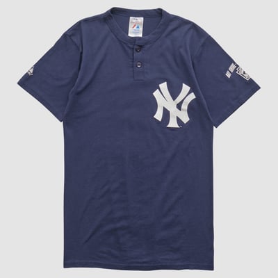 New York Yankees Majestic 2000s T-shirt - Navy - XS by Fanatics Real Vintage