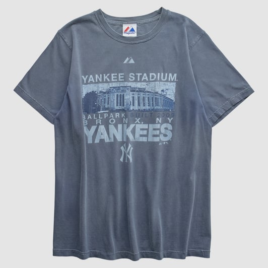 New York Yankees Majestic 2010s T-shirt - Blue - XS by Fanatics Real Vintage