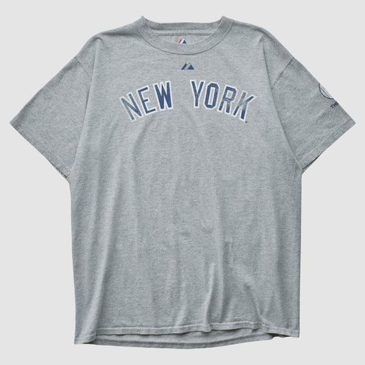 New York Yankees Majestic 2010s T-shirt - Heather Gray - L by Fanatics Real Vintage