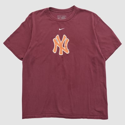 New York Yankees Nike 2000s T-shirt - Maroon - M by Fanatics Real Vintage