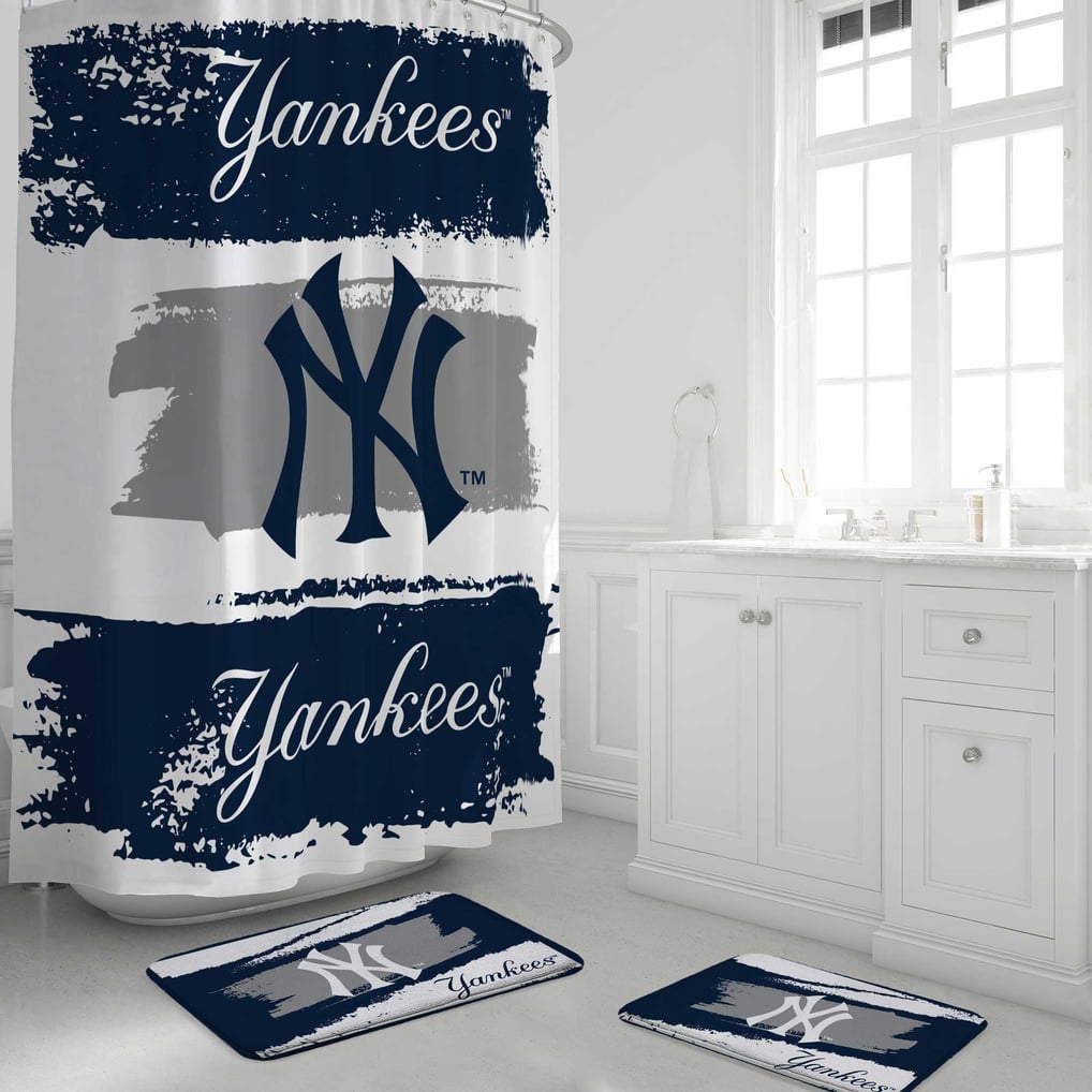 Make Bath Time A Home Run With This Personalized 3-piece Towel Set. 100% Cotton, Embroidered With Your Favorite Baseball Team. You Pick The Team And Color!
