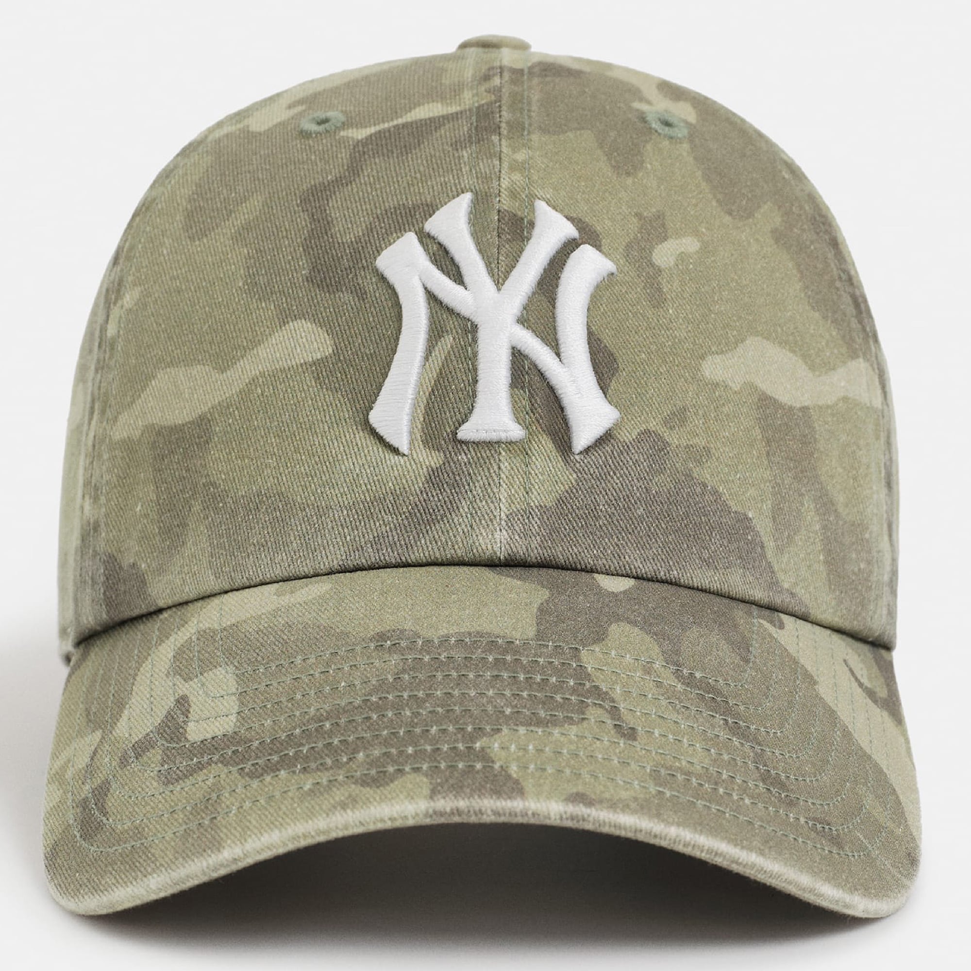 \'47 Clean Up Adjustable Baseball Cap with NY Embroidery - Olive New York Yankees 47 Brand MLB New York Yankees Cap - green (moss) main image 2