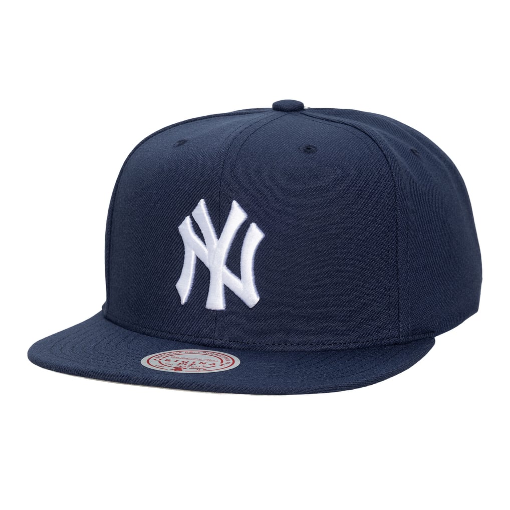  New York Yankees Mitchell & Ness Unisex Side Logo Snapback Hat - Navy