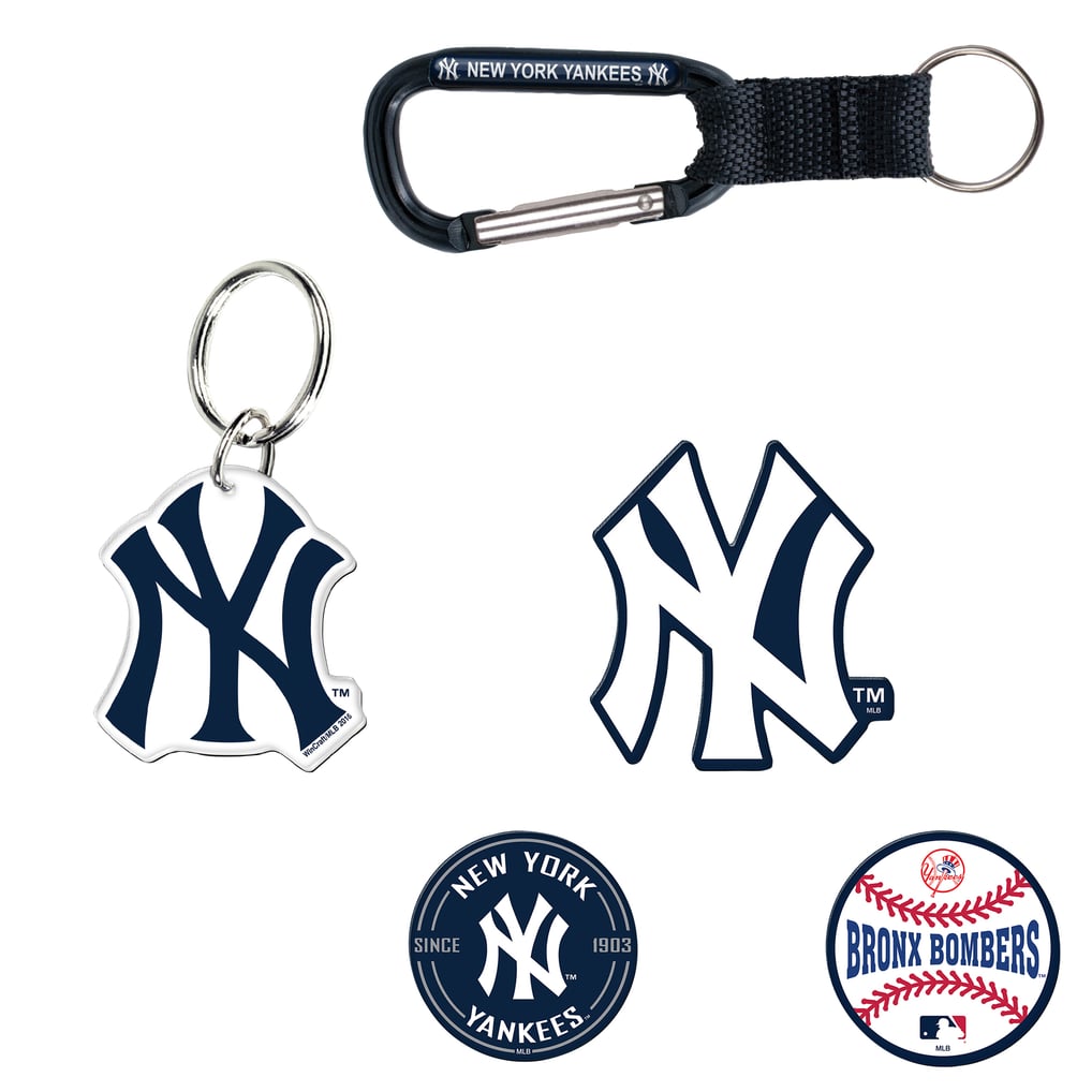 New York Yankees WinCraft 5-Pack Key Ring and Fridge Magnet Set