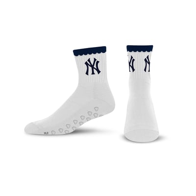  New York Yankees PRO Compression Women's Heartshape Grippers Yoga-Pilates Quarter Socks - White