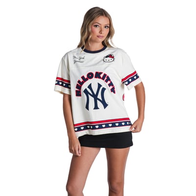  New York Yankees The Wild Collective Women's Hello Kitty Drop Shoulder T-Shirt - White