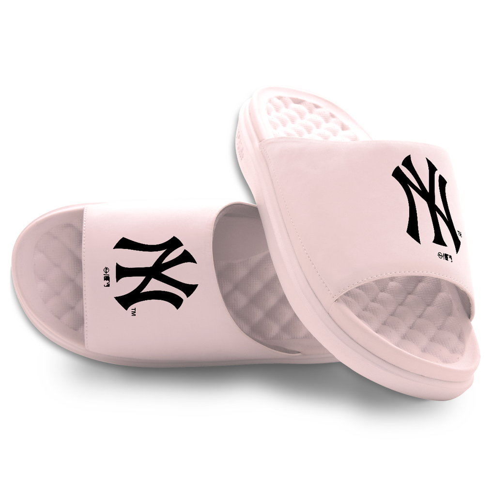 Youth New York Yankees ISlide Pink Alternate Motive Slide 