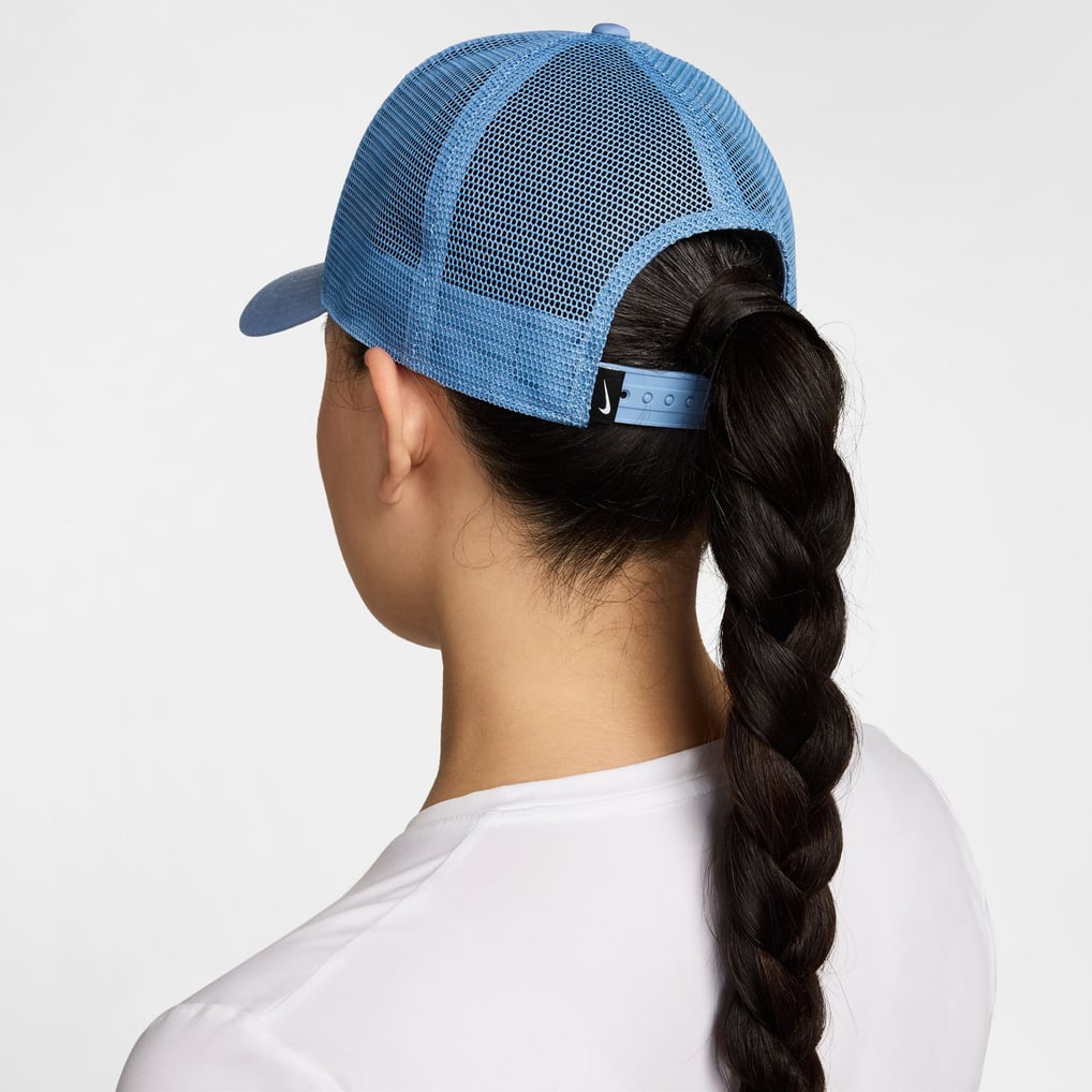 Nike Unisex Swoosh Rise Trucker Adjustable Hat - Light Blue