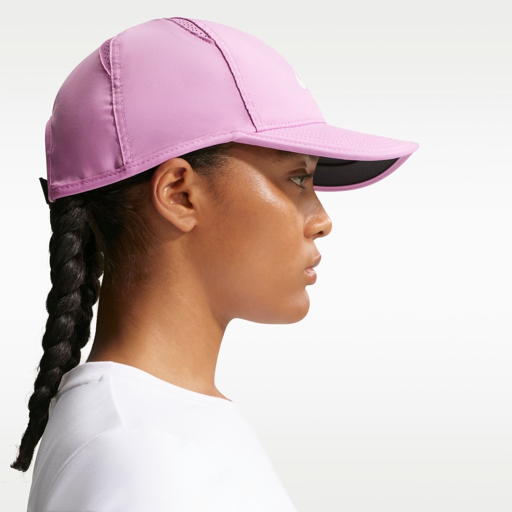 Nike Unisex Featherlight Dri-FIT Club Adjustable Hat - Light Pink