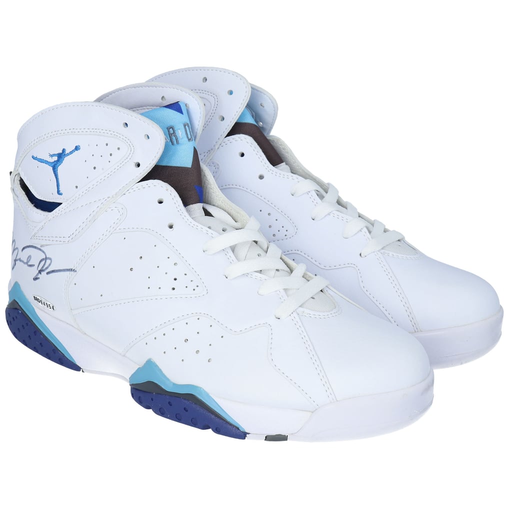 Michael Jordan North Carolina Tar Heels Autographed Air  display picture 1
