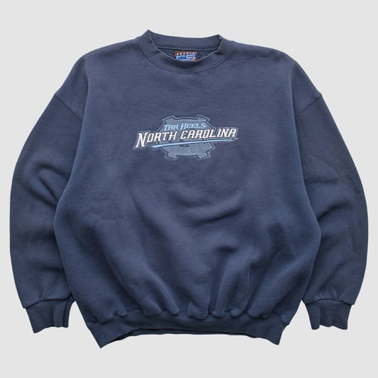 North Carolina Tar Heels CRABLE SPORTSWEAR 90s Pullover Sweatshirt - Navy - L by Fanatics Real Vintage