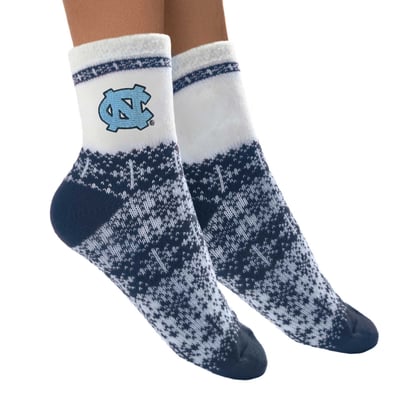 North Carolina Tar Heels ZooZatz Women's Fuzzy Holiday Crew Socks