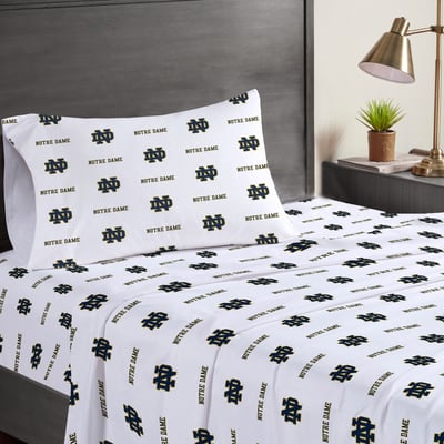 Notre Dame Fighting Irish Pegasus Three-Piece Twin Sheet Set