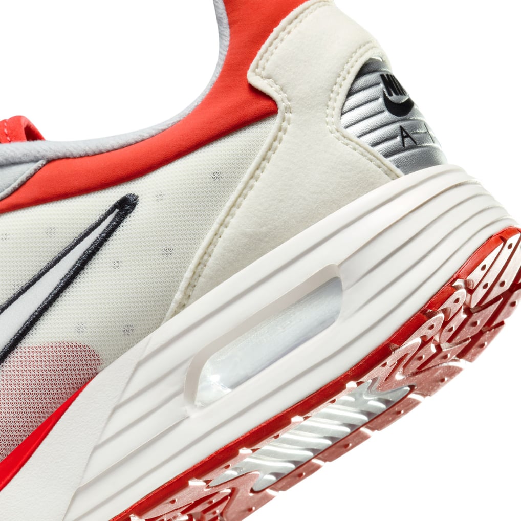 Ohio State Buckeyes Nike Unisex Air Max Solo Shoes - White display picture 2