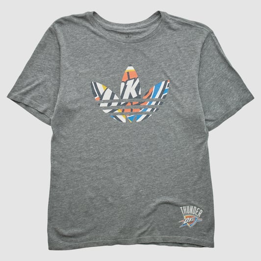 Oklahoma City Thunder Adidas 2010s T-shirt - Gray - M by Fanatics Real Vintage
