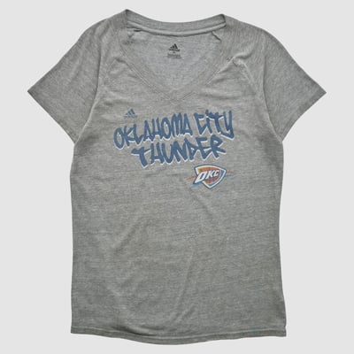 Oklahoma City Thunder Adidas 2010s T-shirt - Heather Gray - M by Fanatics Real Vintage