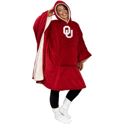 Oklahoma Sooners Pegasus Team Color 50" x 70" Bloncho Sherpa Fan Cape